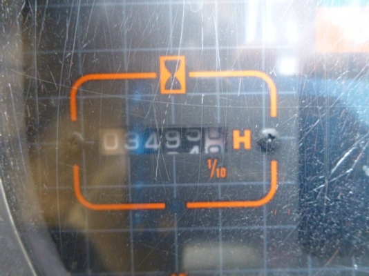 ขายด่วน Hitachi EX60-3  ใบแทรค 60 มีลายหัวเจาะ   ใช้งานมา 3000 ชม. เก่าญี่ปุ่นยังไม่เคยใฃ้งานในไทย สภาพสวยมาก ๆๆ