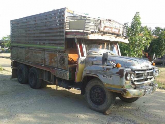 10ล้อหัวยาวไม่ดั้ม2เพลาISUZU หัวยาวเครื่องES700พวงมาลัยเพาวเวอร์