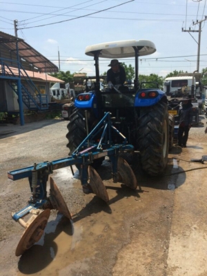 ต้องการขายรถไถFORD 1,180,000