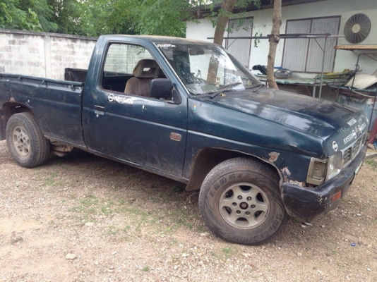 ขาย Nissan BigM ปี93 ต้องจดทะเบียนใหม่ เครื่องดีครัซซีดี