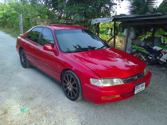 Honda accord  สภาพสวยๆ ราคาถูกๆ