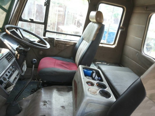 รถบรรทุก 10 ล้อ 2 เพลา  MITSUBISHI ปี 2532  รุ่น FN526 ราคา 590,000 บ.