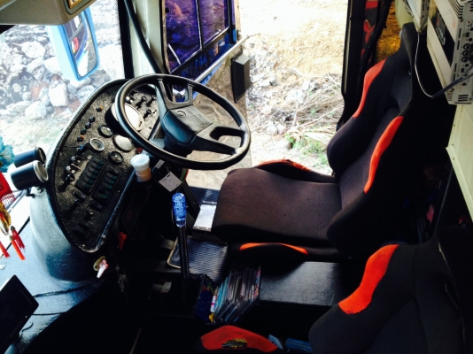 ขายรถบัสแอร์ 6 ล้อสแกนเนียถุงลมเขาควายแอร์ไฟฟ้ามีห้องล่างเบรคแห้ง ขายรถบัสแอร์ 6 ล้อสแกนเนียถุงลมเขาควายแอร์ไฟฟ้ามีห้องล่างเบรคแห้ง