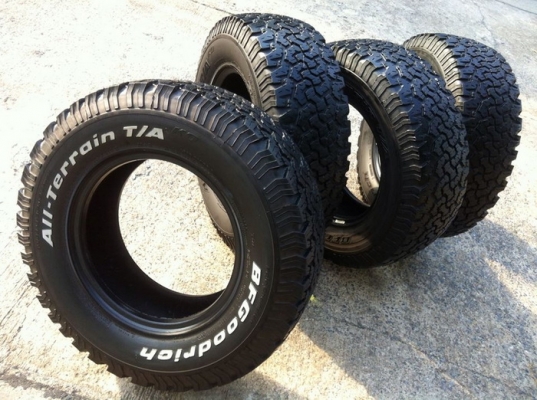 ขายยาง BF Goodrich All-terrain ขนาด 265 70 r16 ปี3211