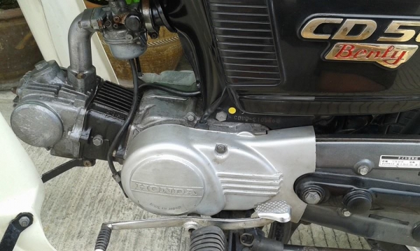 ขาย Honda CD50 Benly เก่าญี่ปุ่นเดิมๆสภาพสวยราคา 23000 บาทครับ