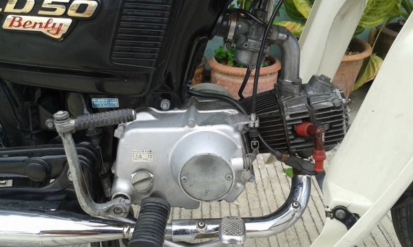 ขาย Honda CD50 Benly เก่าญี่ปุ่นเดิมๆสภาพสวยราคา 23000 บาทครับ ขาย Honda CD50 Benly เก่าญี่ปุ่นเดิมๆสภาพสวยราคา 23000 บาทครับ
