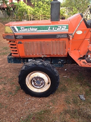 ขายรถไถ KUBOTA L1-22 พร้อมผาน LCS 5*22 นิ้ว ขายรถไถ KUBOTA L1-22 พร้อมผาน LCS 5*22 นิ้ว