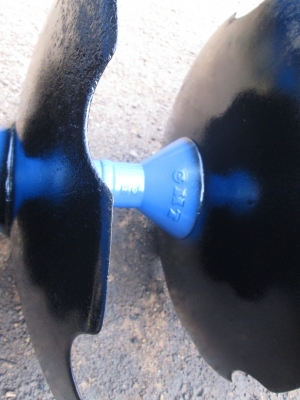 ผานฟอร์ด   ผานพรวน หรือ ซอย   18  จานครับ