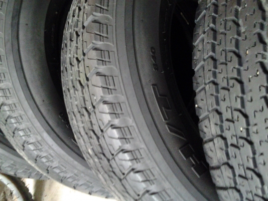 ยาง บริสโตน 255/65/17 ปี12 ดอกหนาๆนุ่มๆ