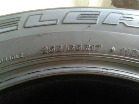 ยาง บริสโตน 255/65/17 ปี12 ดอกหนาๆนุ่มๆ