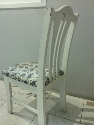 ชุดโต๊ะเก้าอี้