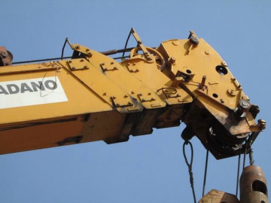 เครน ROUGH TERRAIN CRANE TR-160M-2