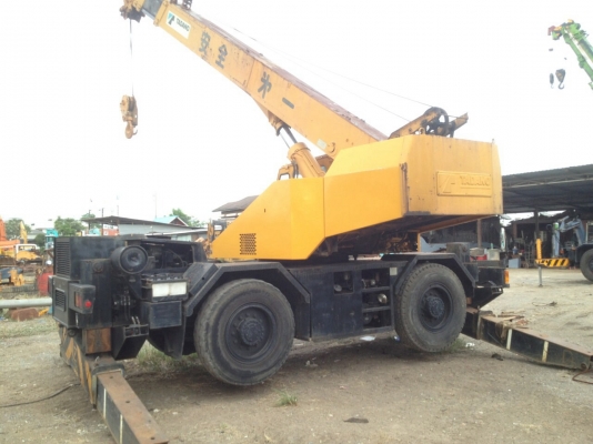 เครน ROUGH TERRAIN CRANE TR-160M-2