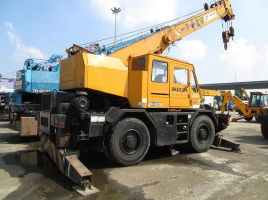 เครน ROUGH TERRAIN CRANE TR-160M-2