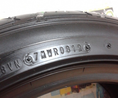ยาง,205-45-16 DUNLOP LM703 ปี12สวยจัดหนึ่งคู่ 2,500