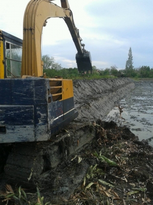 KOMATSU PC60-3 เก่านอก1ปี อาร์มพิเศษรถทำงานอยู๋ KOMATSU PC60-3 เก่านอก1ปี อาร์มพิเศษรถทำงานอยู๋