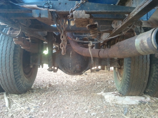 isuzu npr 115เครือง4BD1ผาดำfหลังกระบะยาว5เมตร isuzu npr 115เครือง4BD1ผาดำfหลังกระบะยาว5เมตร