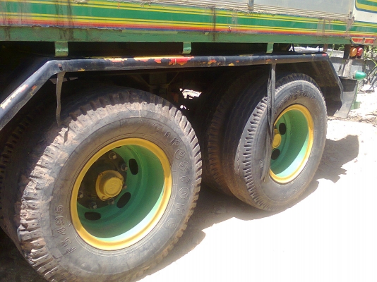 ลูกพ่วง 3 เพลาแท้ ดัมพ์ กระบะอลูมิเนียม ยาว 7 เมตรปี 52 สวยๆๆๆ