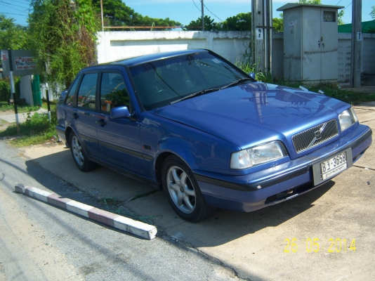volvo 440 สีสวย แอร์เย็น ประกันชั้น3(49000)
