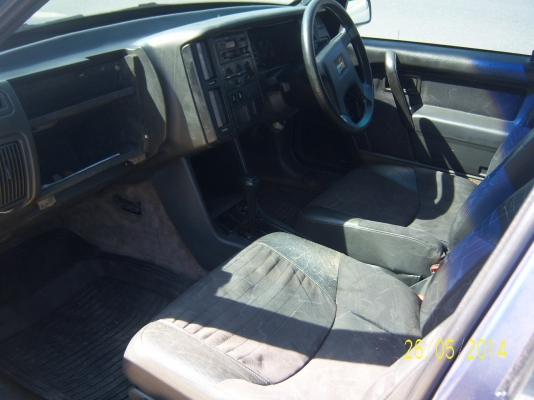 volvo 440 สีสวย แอร์เย็น ประกันชั้น3(49000)