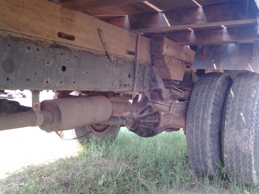 ISUZU NPR57L เครื่อง 4BC2 100 แรง มาลัยเพาเวอร์ ยาง825 หัวยกได้ ภาษีเต็ม