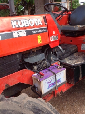 แทรกเตอร์คูโบต้า m5000 ขายพร้อมใบดันหน้า และ ผาน4 หลัง. สภาพดีเยี่ยม เดิมๆทั้งคัน