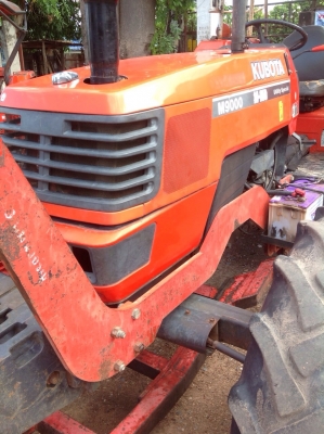 แทรกเตอร์คูโบต้า m5000 ขายพร้อมใบดันหน้า และ ผาน4 หลัง. สภาพดีเยี่ยม เดิมๆทั้งคัน