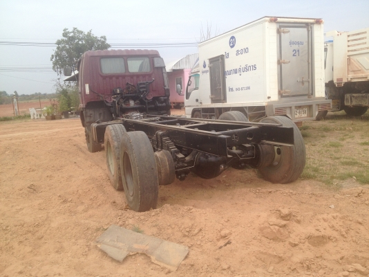 ขายถูกๆ 10 ล้อ 2 เพลา HINO สิงห์ไฮเทค เครื่อง EM100 220 แรงม้าระบบน้ำมัน หัวคัชซี ยาว 6.00 เมตร