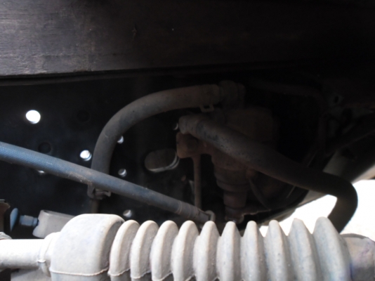 ขายรถบรรทุก 6 ล้อ TOYOTA DYNA 115 แรงตู้แห้งประตู 3 บานเครื่องเดิมเกียร์เดิมคัสซีสวยมากเครื่องดีมากชุดโอนพร้อม