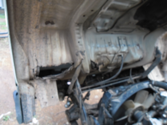 ขายรถบรรทุก 6 ล้อ TOYOTA DYNA 115 แรงตู้แห้งประตู 3 บานเครื่องเดิมเกียร์เดิมคัสซีสวยมากเครื่องดีมากชุดโอนพร้อม