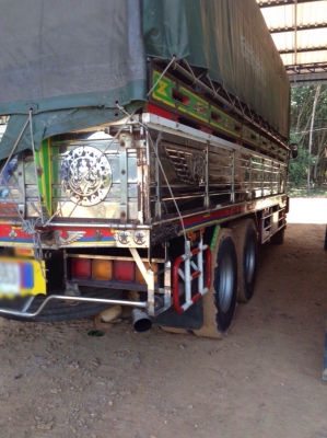 ขายรถบรรทุกสิบล้อ ISUZU FRR32P เครื่อง 6HE1 turbo 230 แรง 1 เพลา ปี 51แอร์พร้อม ยางเต็ม