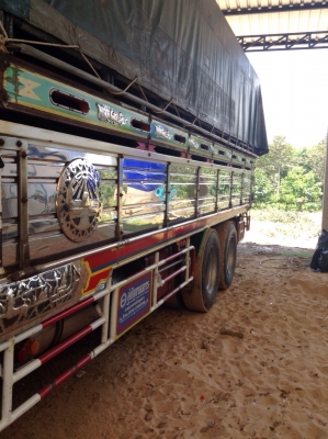 ขายรถบรรทุกสิบล้อ ISUZU FRR32P เครื่อง 6HE1 turbo 230 แรง 1 เพลา ปี 51แอร์พร้อม ยางเต็ม