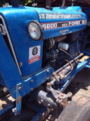 รถแทรกเตอร์ฟอร์ด สภาพดีเยี่ยม เดิมๆทั้งคัน ขายพร้อมใบดันหน้า เเละ ผานสามด้านหลัง รถแทรกเตอร์ฟอร์ด สภาพดีเยี่ยม เดิมๆทั้งคัน ขายพร้อมใบดันหน้า เเละ ผานสามด้านหลัง