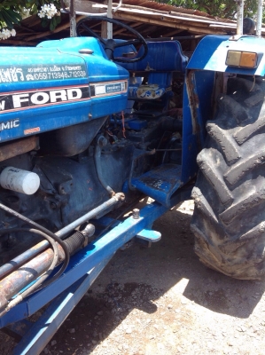 รถแทรกเตอร์ฟอร์ด สภาพดีเยี่ยม เดิมๆทั้งคัน ขายพร้อมใบดันหน้า เเละ ผานสามด้านหลัง รถแทรกเตอร์ฟอร์ด สภาพดีเยี่ยม เดิมๆทั้งคัน ขายพร้อมใบดันหน้า เเละ ผานสามด้านหลัง