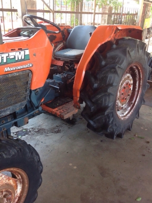 แทรกเตอร์คูโบต้า L4202 สภาพดี เดิมๆทั้งคัน พร้อมใช้งาน แทรกเตอร์คูโบต้า L4202 สภาพดี เดิมๆทั้งคัน พร้อมใช้งาน