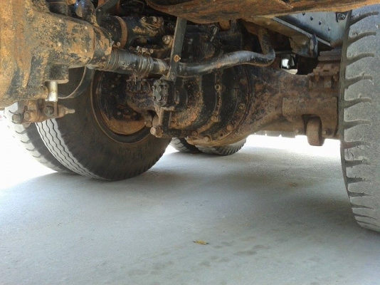 ISUZU DECA FVZ 195 แรงม้า 2 เพลา ดั๊ม 3 มิตร