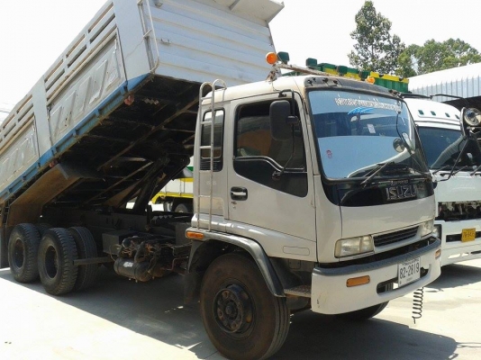 ISUZU DECA FVZ 195 แรงม้า 2 เพลา ดั๊ม 3 มิตร