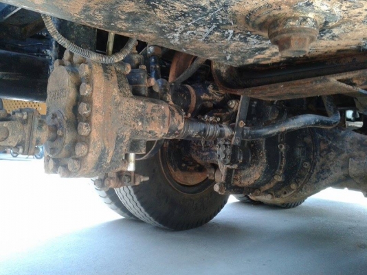 ISUZU DECA FVZ 195 แรงม้า 2 เพลา ดั๊ม 3 มิตร