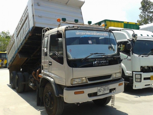 ISUZU DECA FVZ 195 แรงม้า 2 เพลา ดั๊ม 3 มิตร