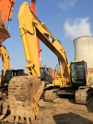 รถแบคโฮมือสอง CAT PC200-7 สภาพรถเยี่ยม 090-268-2646 พร้อมจัด ไฟแนนซ์