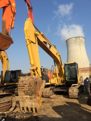 รถแบคโฮมือสอง CAT PC200-7 สภาพรถเยี่ยม 090-268-2646 พร้อมจัด ไฟแนนซ์