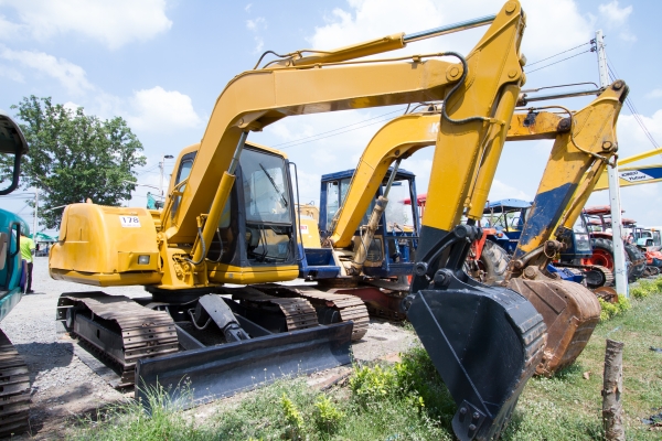 พบกับงานประมูลเครื่องจักรกลการเกษตรมือสอง ครั้งที่3