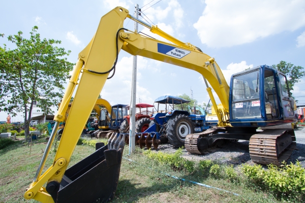 พบกับงานประมูลเครื่องจักรกลการเกษตรมือสอง ครั้งที่3