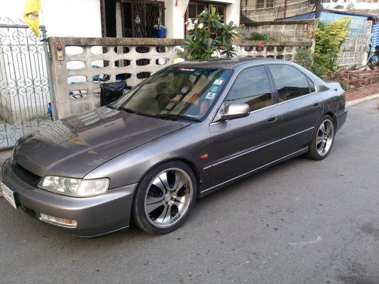 ขายHONDA ACCORD VTEC ปี 1998  ทะเบียนพร้อมโอนราคา115,000บาท