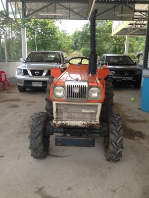 ขายคูโบต้า L1802DT พร้อมผานตราช้าง