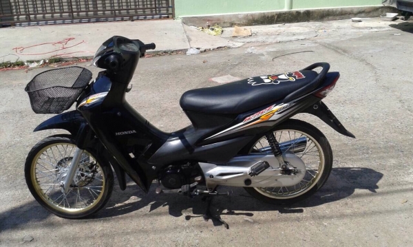 ขาย wave100 ปี51 T.0851713153