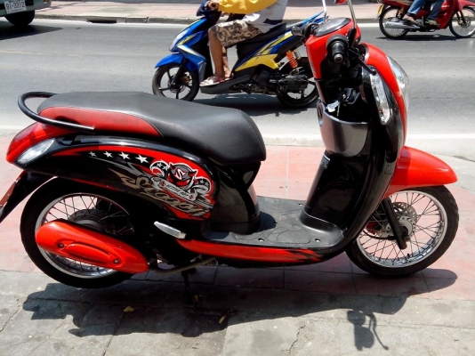 ขาย Honda Scoopy i ปี 55 สภาพเดิมๆ,รถวิ่งน้อย เอกสารพร้อมโอน