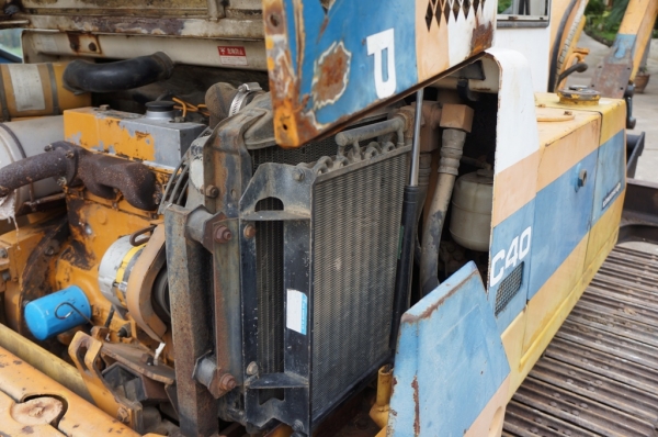 ขายรถขุด KOMUTSU PC40-6 มีหัวเก๋ง เก่านอก