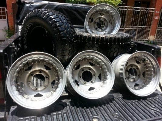 ขายล้อ  Centerline 6 รู  พร้อมยาง MUD