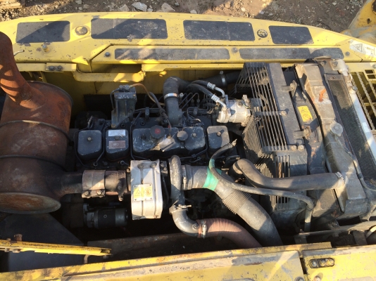 รถแบคโฮมือสอง KOMATSU PC200-7 สภาพรถเยี่ยม 090-268-2646 พร้อมจัด ไฟแนนซ์